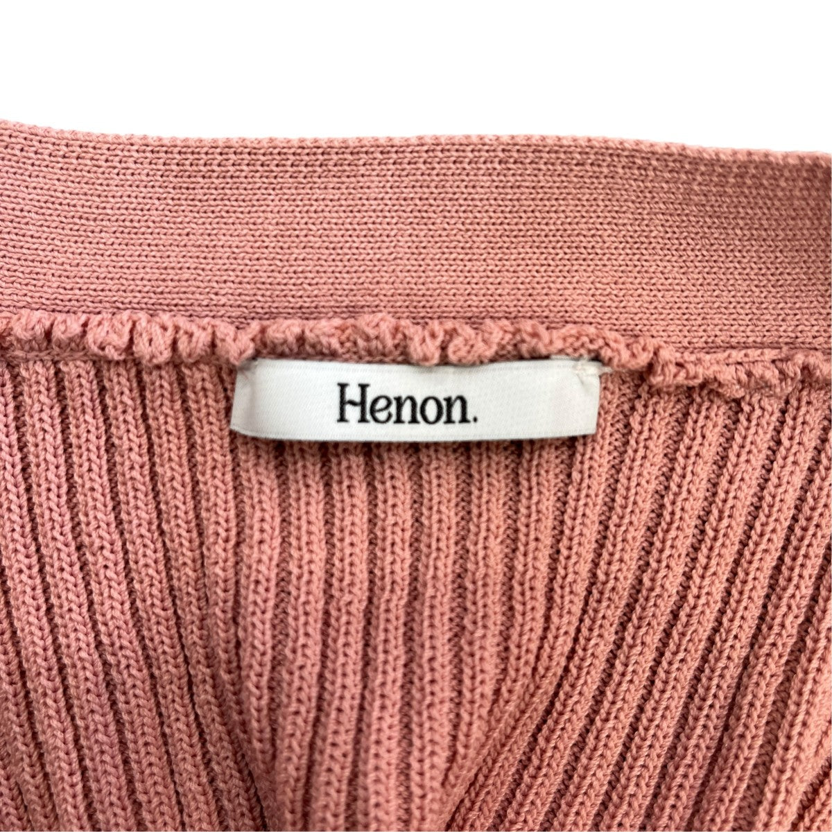 ショルダーパッドVネックカーディガンHENWNT264029