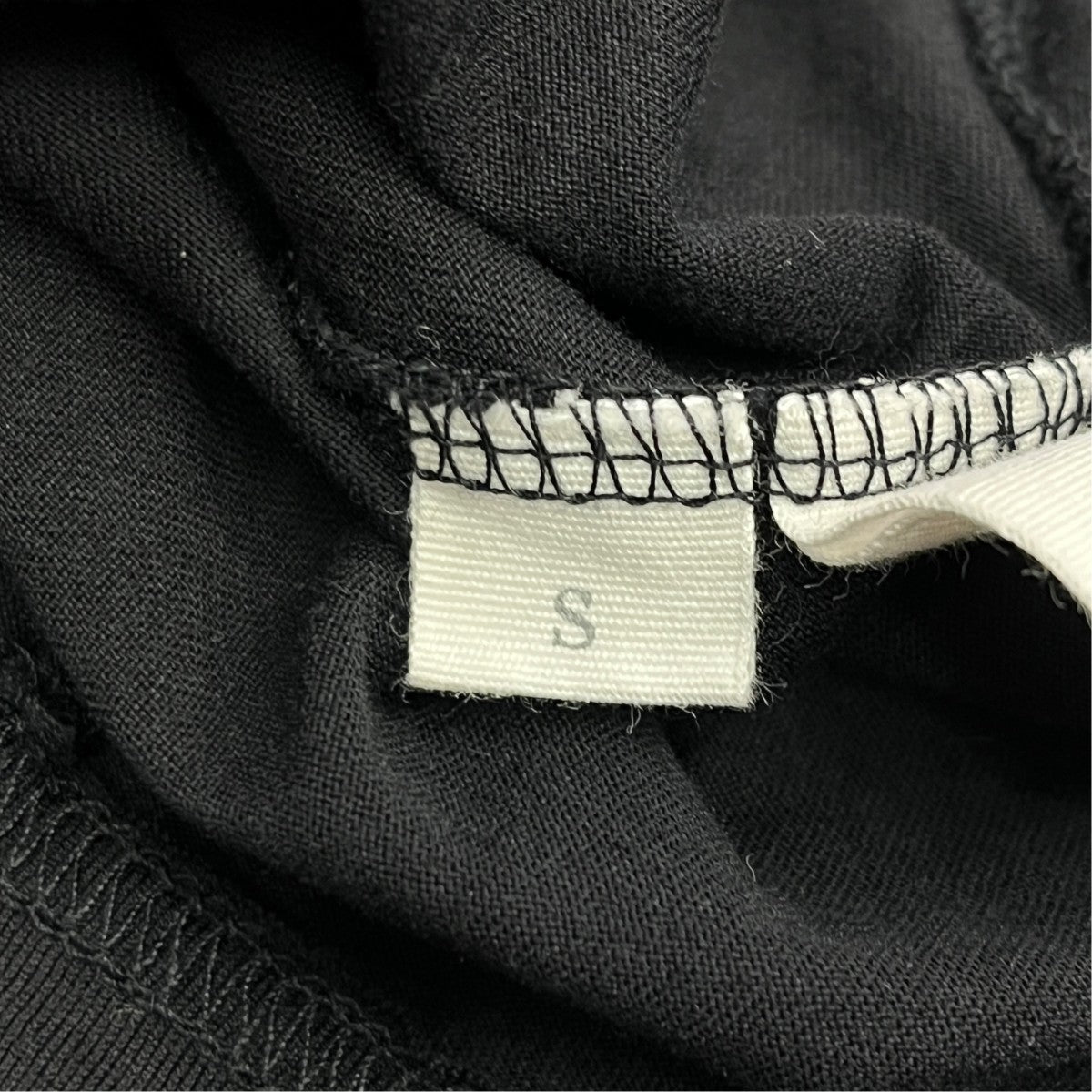 長袖Tシャツ