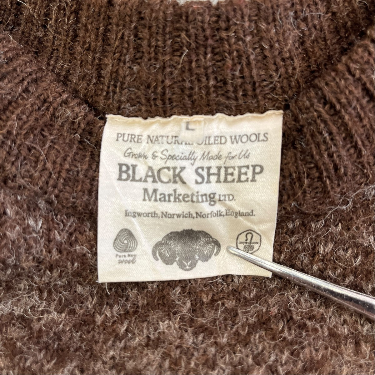 MADE IN GREAT BRITAINウールニット