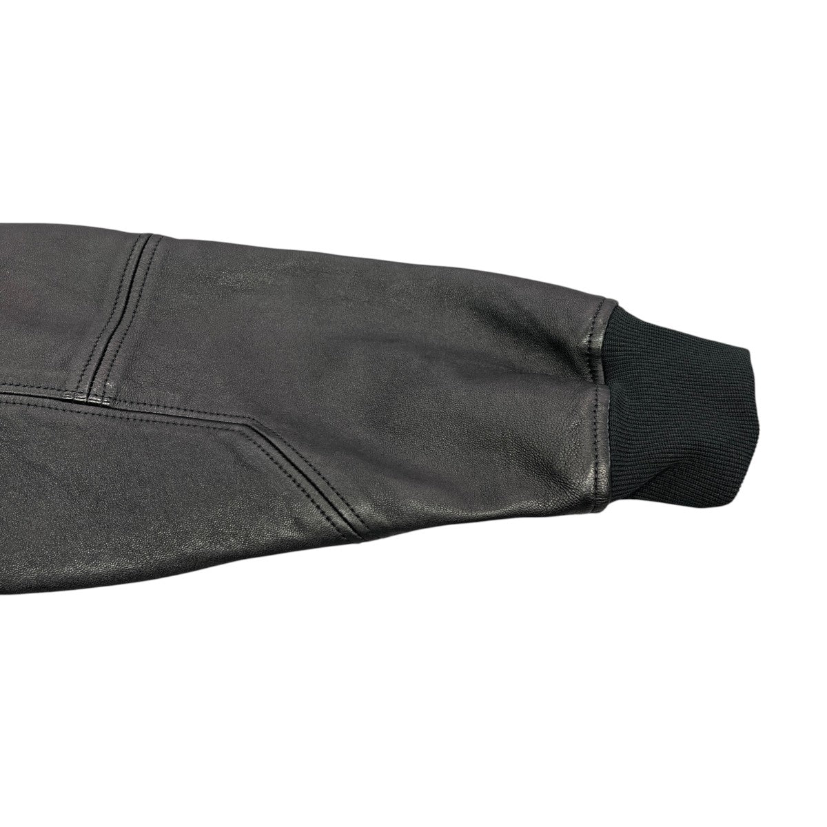 BUT BEHATI Crew Neck Pullover Leather JacketレザージャケットBUT0024A