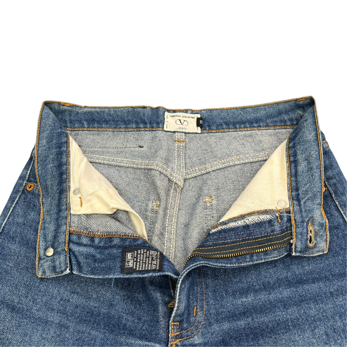 デニムパンツ