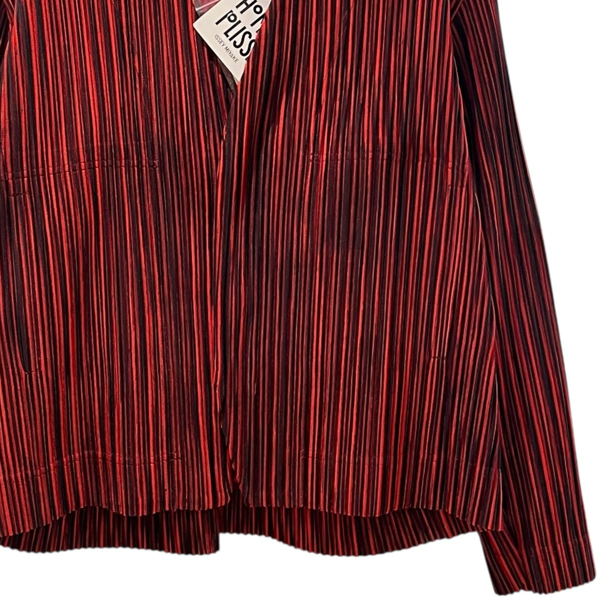 HOMME PLISSÉ ISSEY MIYAKE – isseymiyake.com