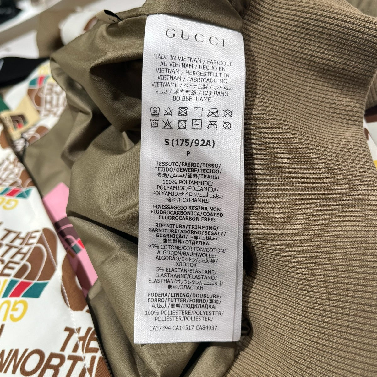 GUCCI×THE NORTH FACE ロゴプリントボンバージャケット648866 古着・中古-6枚目のアイテム画像