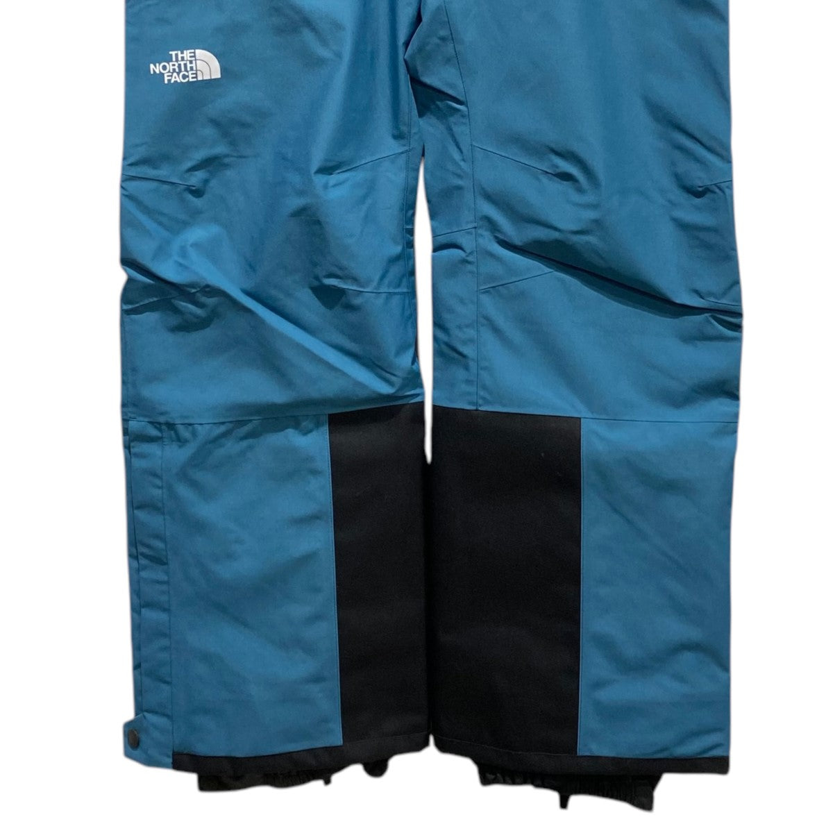 ザノースフェイスのGORE TEX Slashback Pant NB32404です。 THE NORTH FACE 古着・中古 ボトムス アイテム