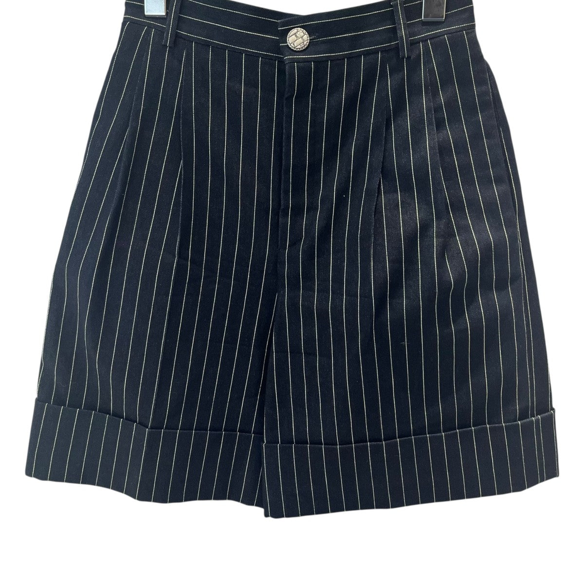 CHANEL ショートパンツ　黒　サイズM CHANEL（シャネル）ショートパンツ 黒 サイズ:34(XXS位