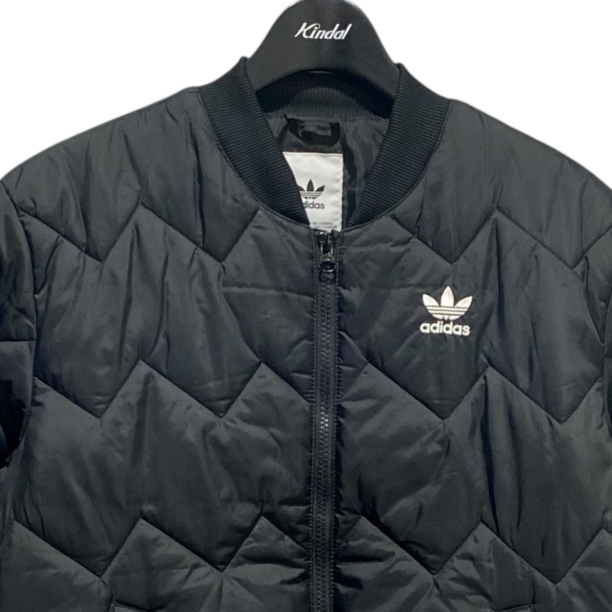 アディダスのQUILTED JACKET 中綿キルティングジャケット 15Z007です。 adidas 古着・中古 アウター アイテム