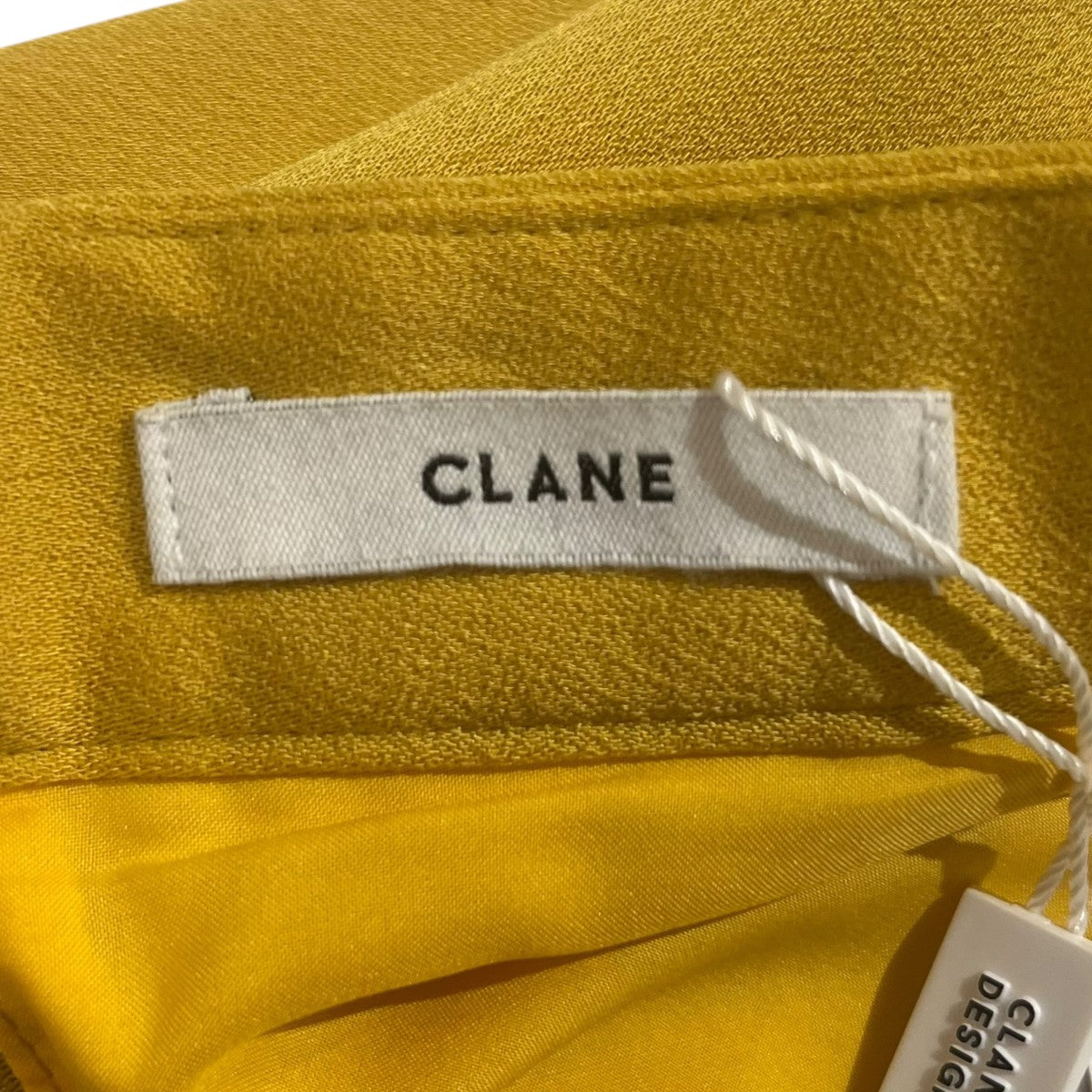 ARCH SLIT SKIRTスカート13109-6082