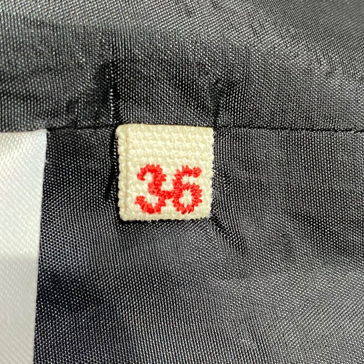 MARNI(マルニ) ウールトロピカルシャーリングテーパードパンツ