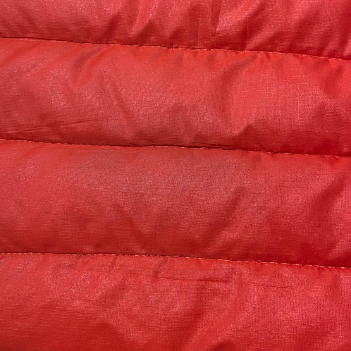 ダウンジャケット84673F9