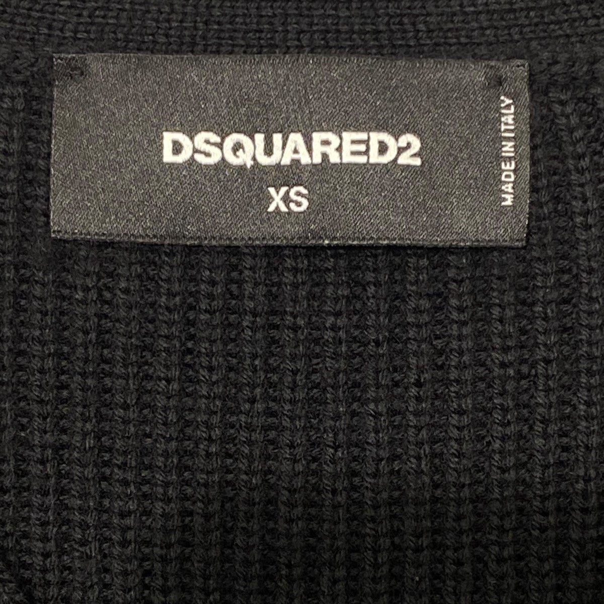 コマンドニットセーター