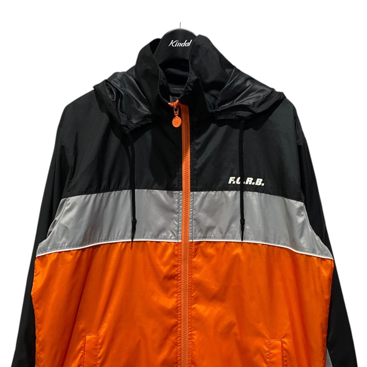 ⭐︎極美品⭐︎ F.C.R.B ナイキ ナイロンジャケット ドット ⭐︎極美品⭐︎ F.C.R.B ナイキ ナイロンジャケット ドット