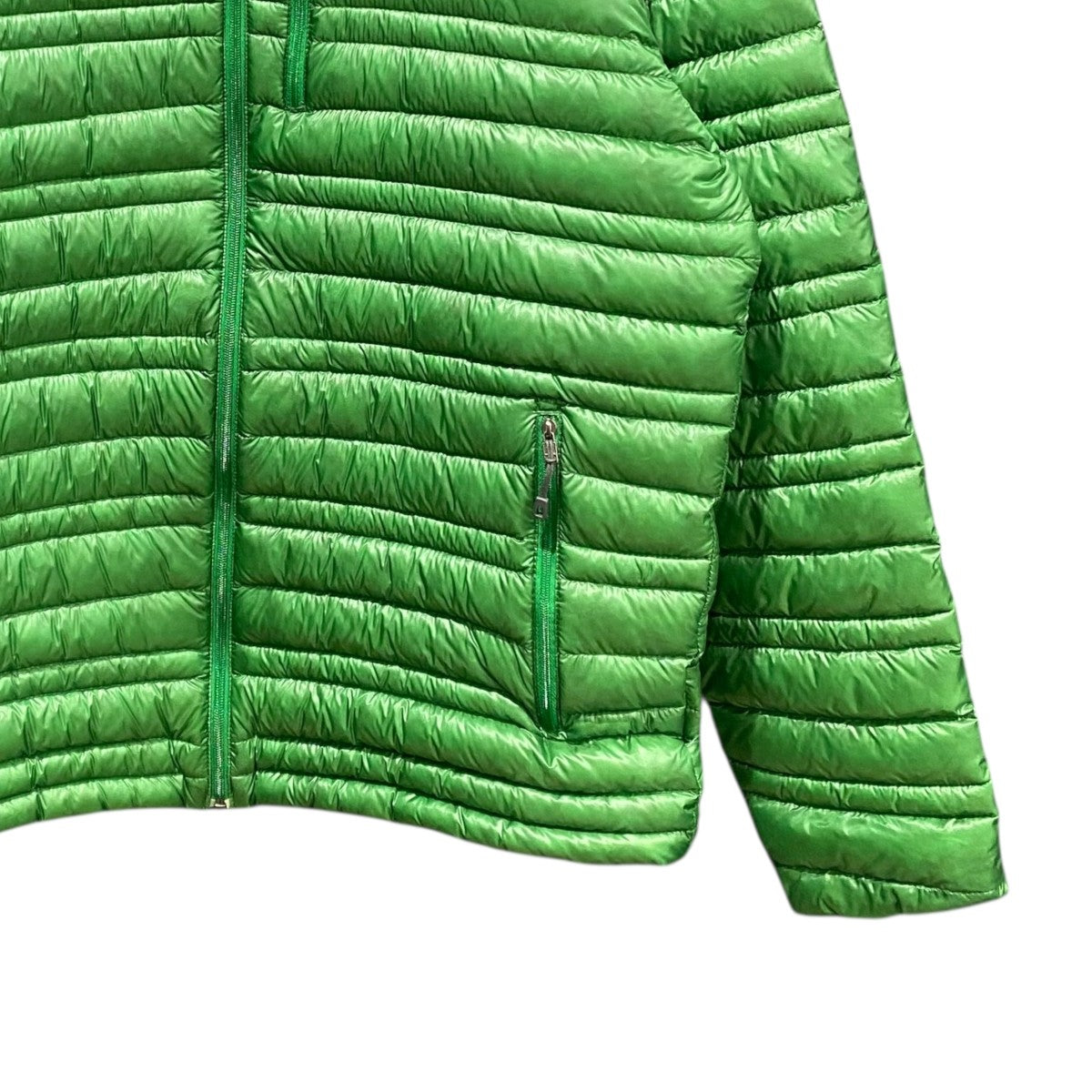 ウルトラライトダウンジャケット84755FA12