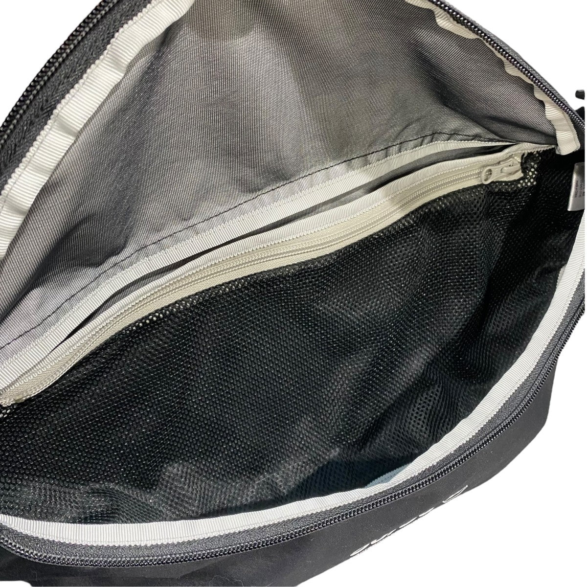 TIGHTBOOTH PRODUCTION×FRAGMENT DESIGN ショルダーバッグROCKY BAG