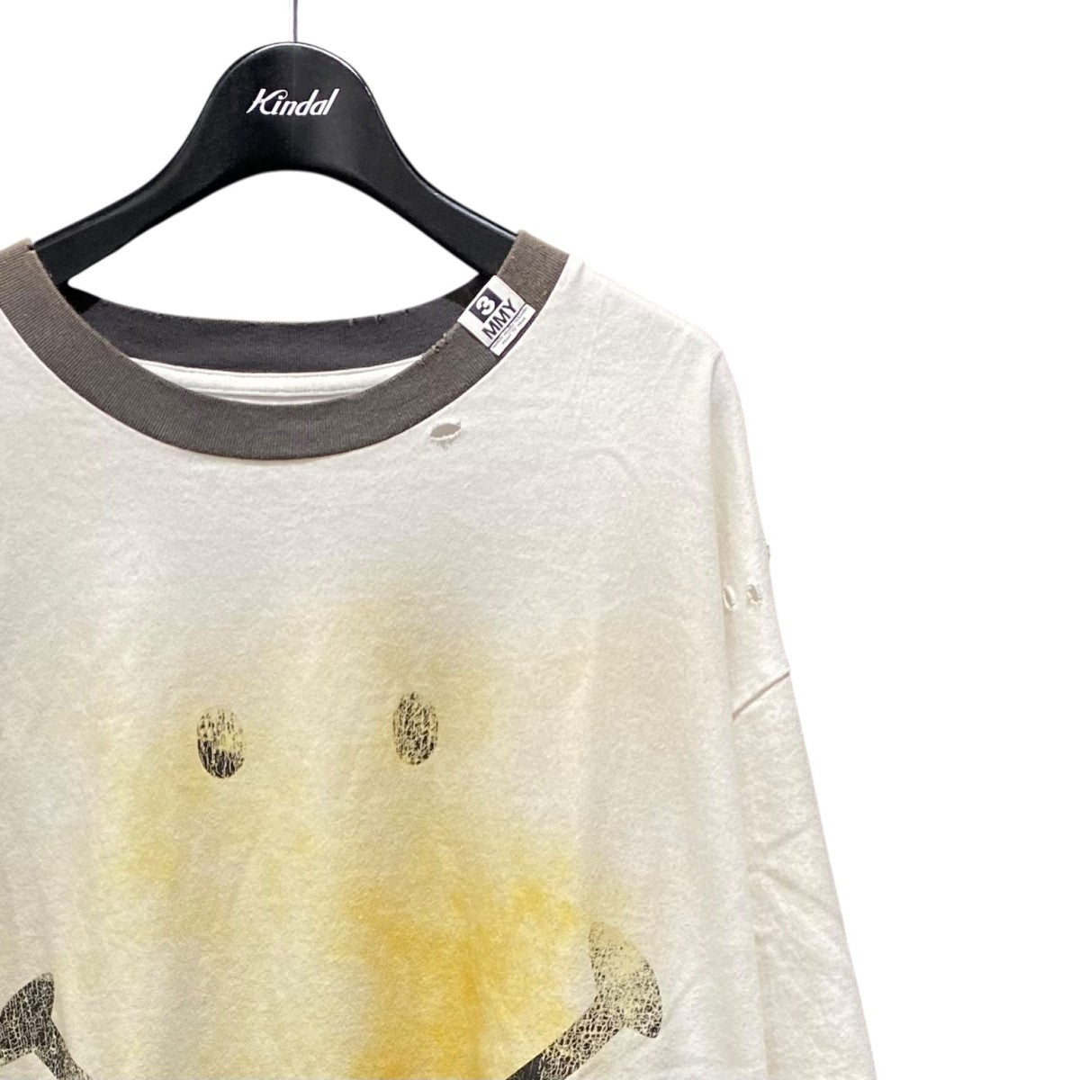 SMILY FACE PRINTED DISTRESSED TEEJ14TS762