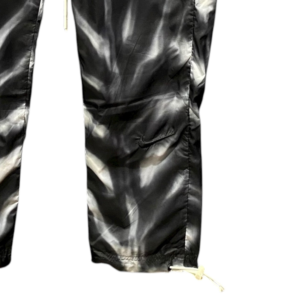 Allover Print PantsBV8737-010