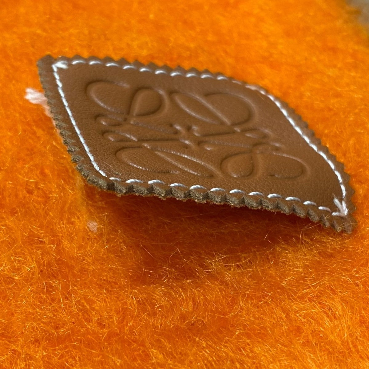 LOEWE レザーロゴパッチ付モヘアウールブレンドマフラー 古着・中古-6枚目のアイテム画像