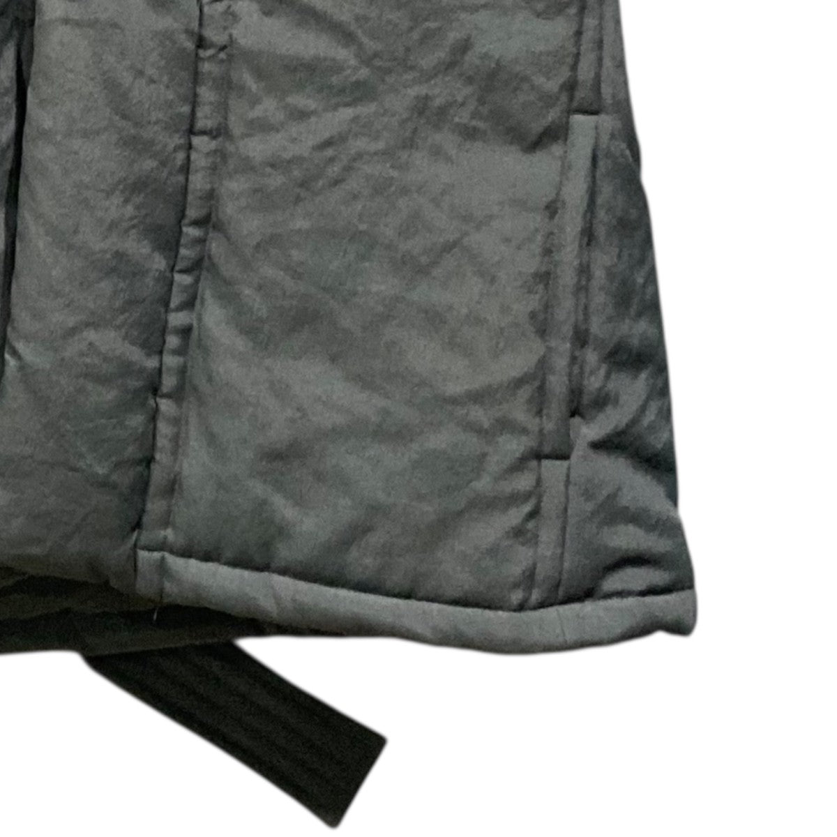 INSULATED ORIENTAL VESTRM222-038