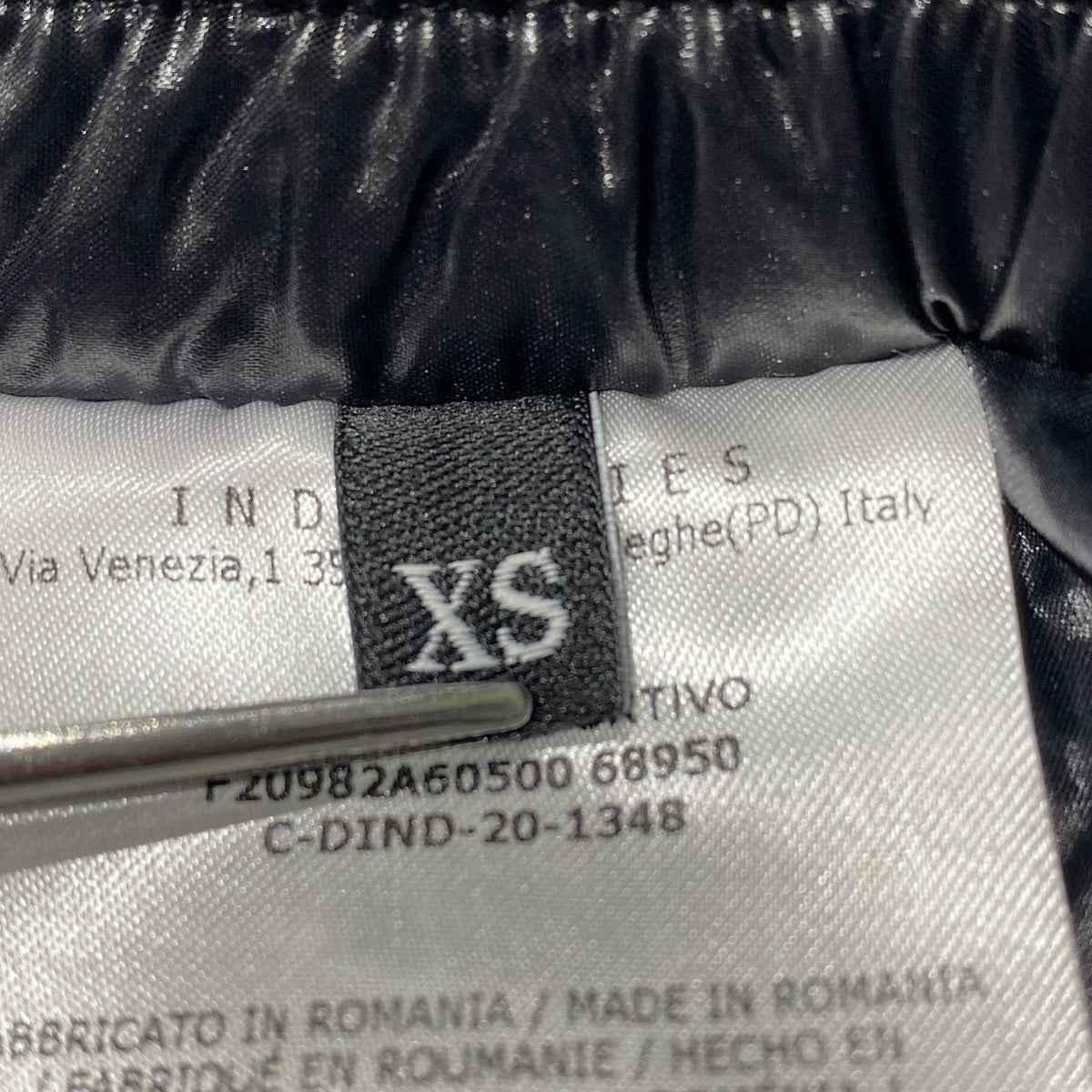 ナイロンパンツF20982A60500 68950 PANTALONE SPORTIVO