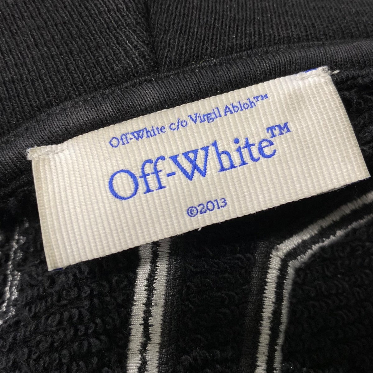 OFFWHITE Black Varsity hooded bomber jacketOMEK003S25JER002 古着・中古-8枚目のアイテム画像