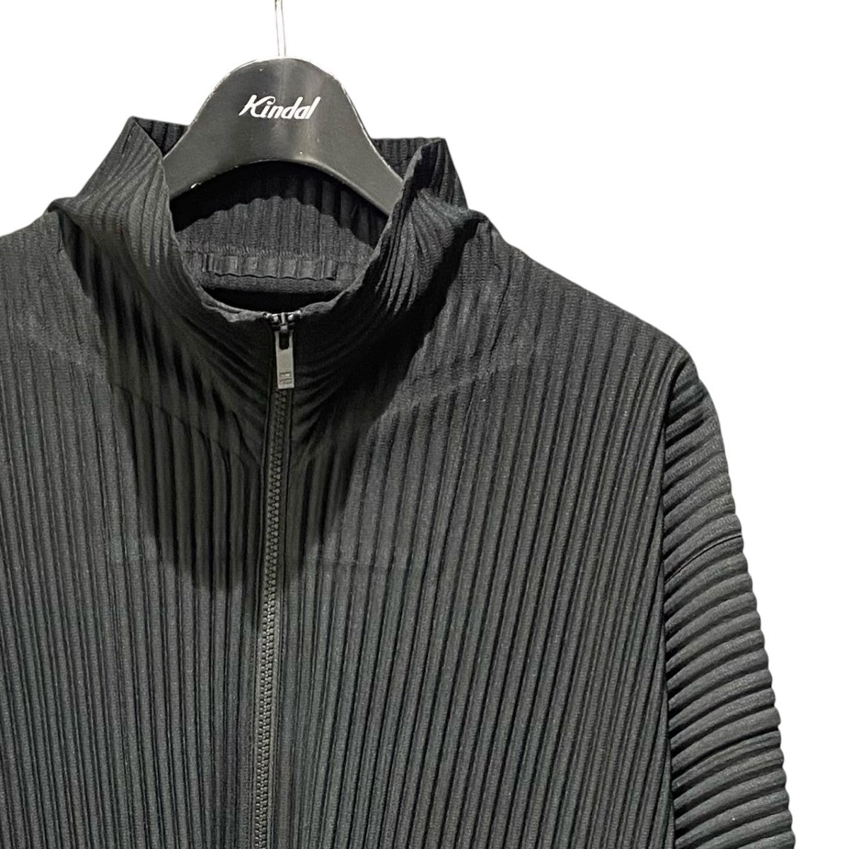 HOMME PLISSE ISSEY MIYAKE 25AWジップアップジャケットHP53JL081 AUGUST 古着・中古-3枚目のアイテム画像
