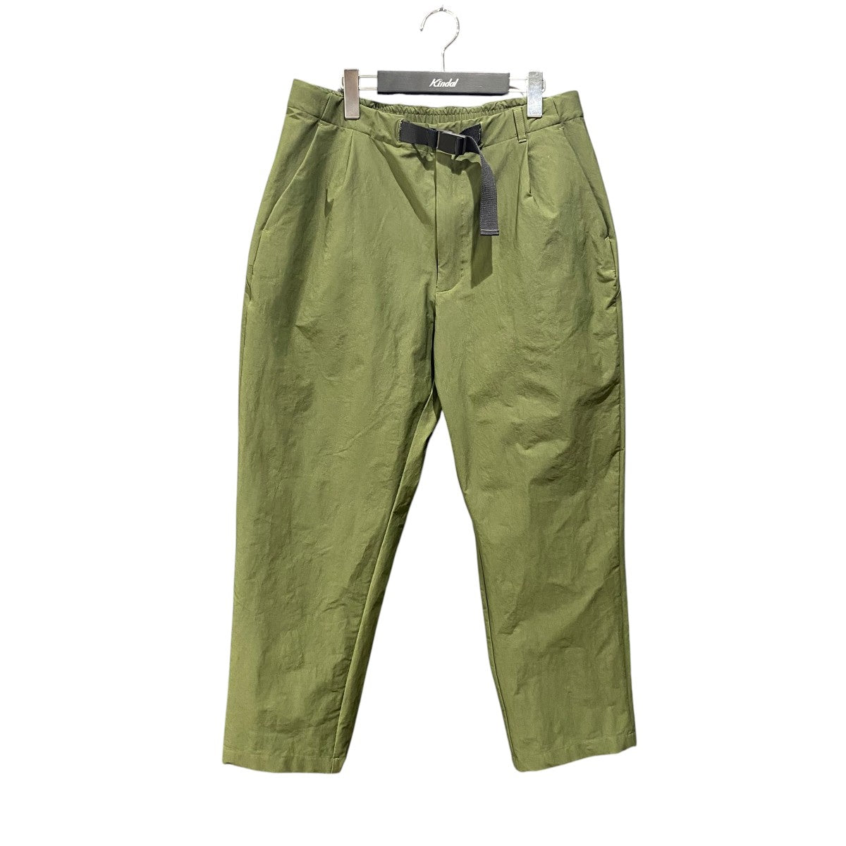 GOLDWIN ナイロンパンツGM71155P One Tuck Tapered Stretch Twill Pants 古着・中古-1枚目のアイテム画像