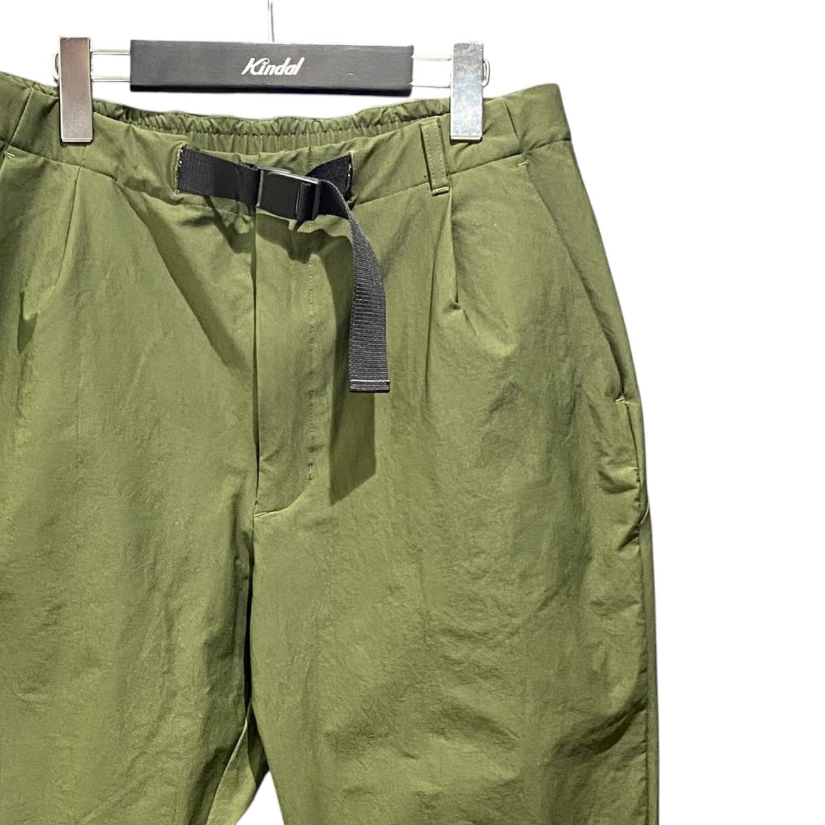 GOLDWIN ナイロンパンツGM71155P One Tuck Tapered Stretch Twill Pants 古着・中古-3枚目のアイテム画像