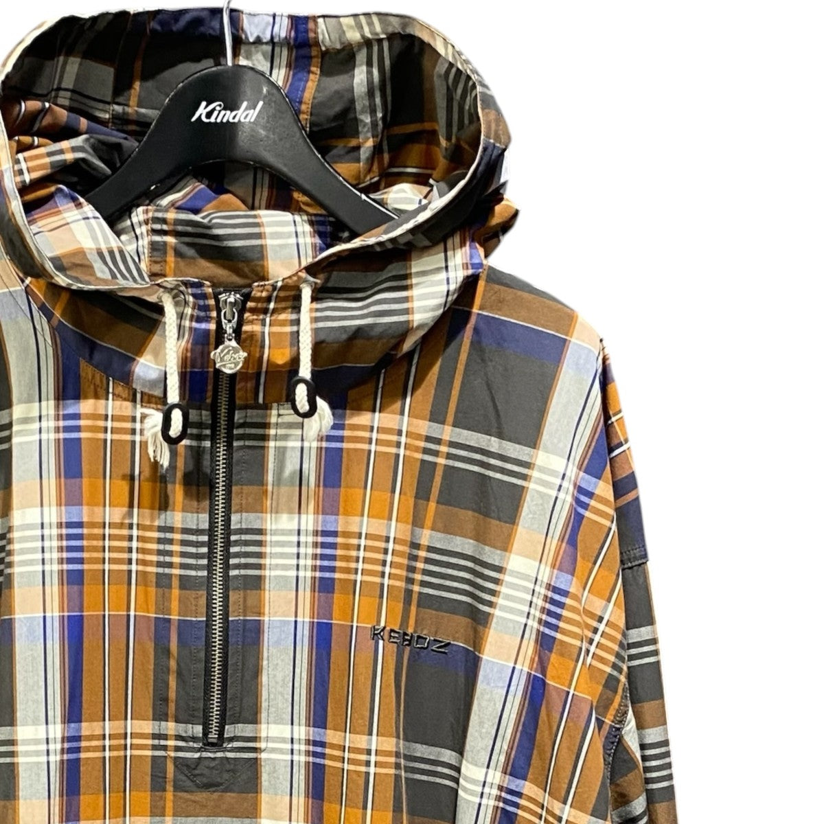 CHECK HALF ZIP-UP HOODED SHIRT