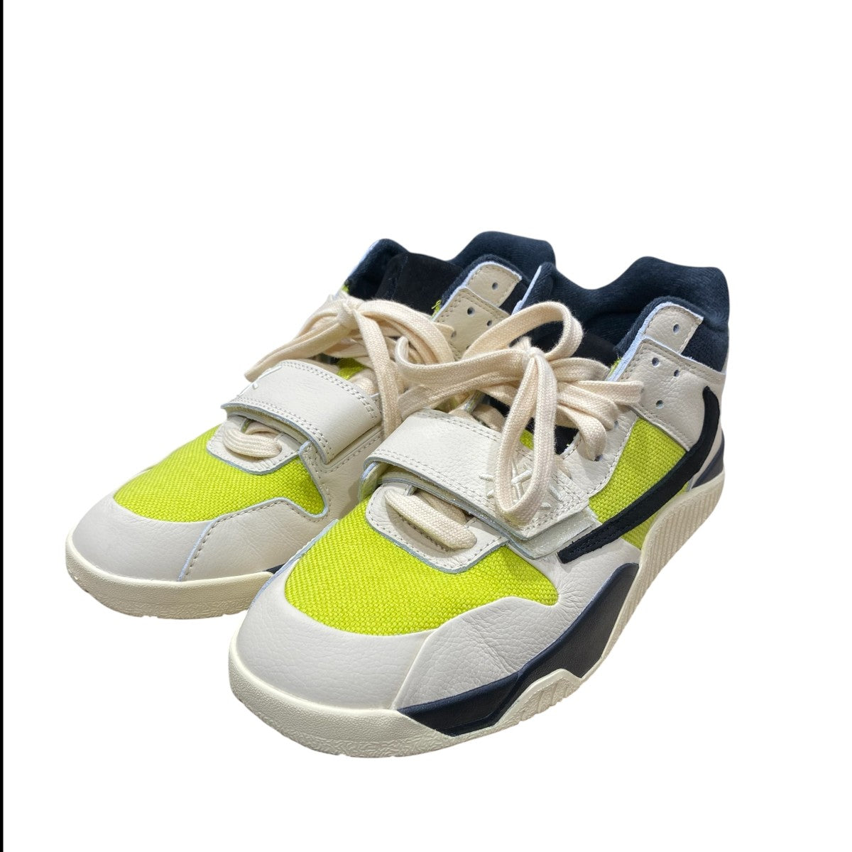 NIKE×TRAVIS SCOTT JUMPMAN JACK TRスニーカーFZ8117-102 古着・中古-1枚目のアイテム画像