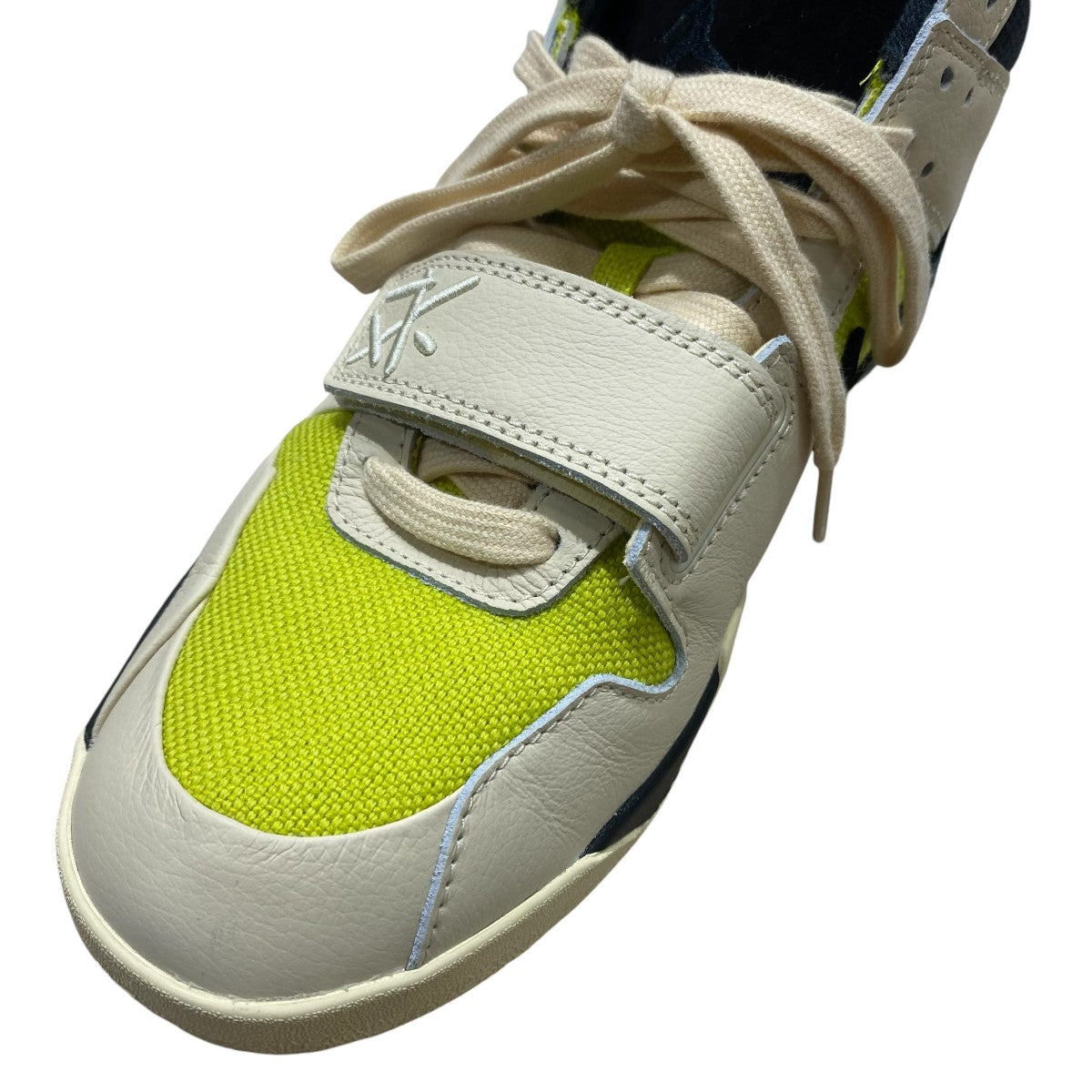 NIKE×TRAVIS SCOTT JUMPMAN JACK TRスニーカーFZ8117-102 古着・中古-6枚目のアイテム画像