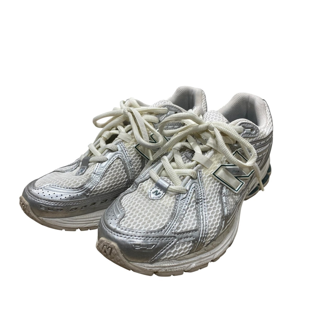 NEW BALANCE スニーカーM1906REE SILVER/WHITE 古着・中古-1枚目のアイテム画像