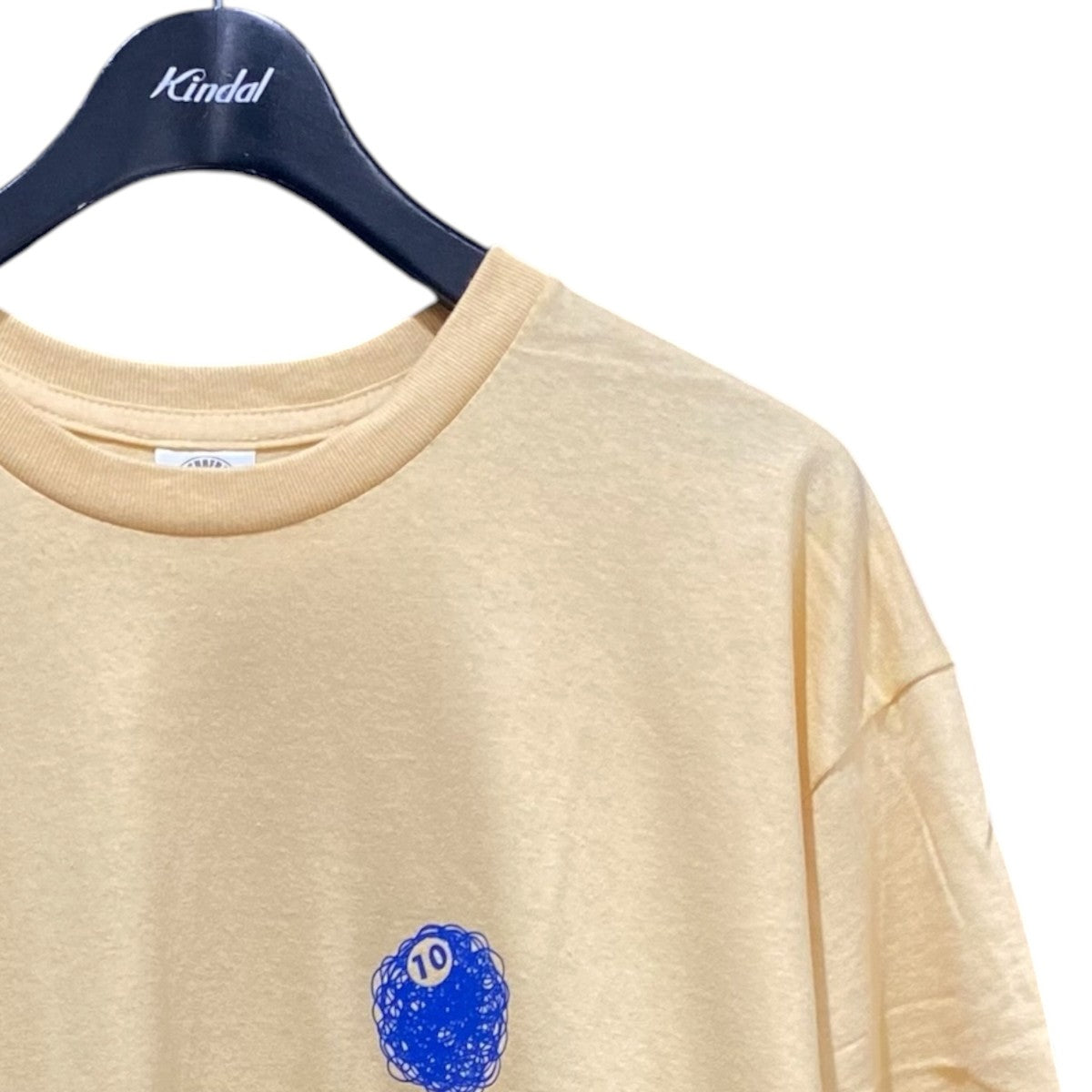 10 DAMA TEES