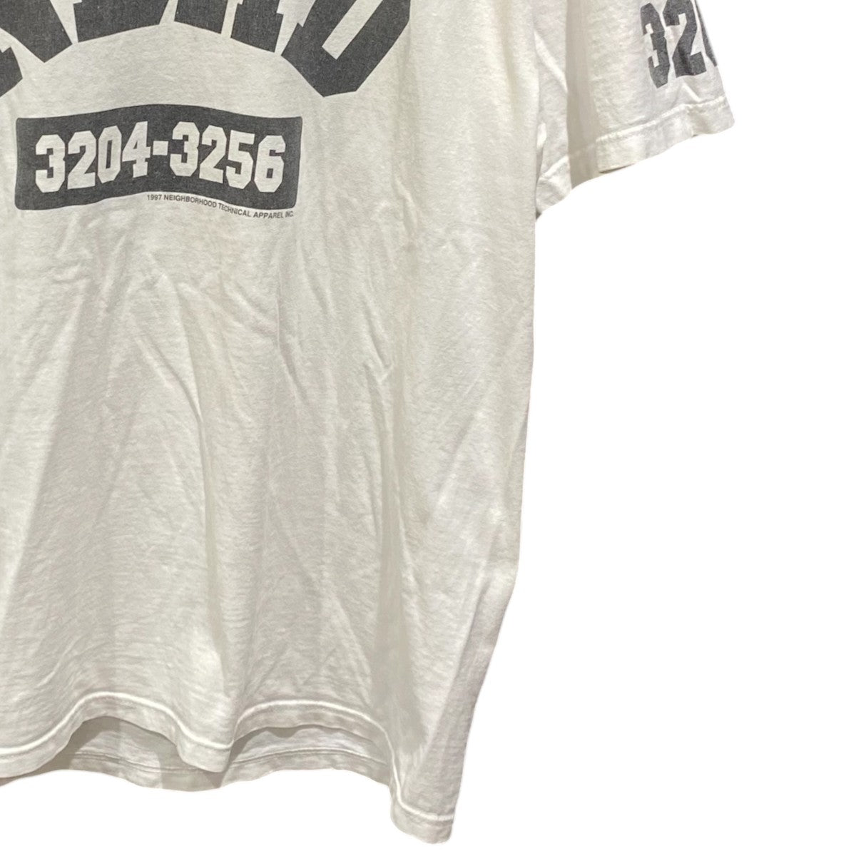 ロゴプリントＴシャツ