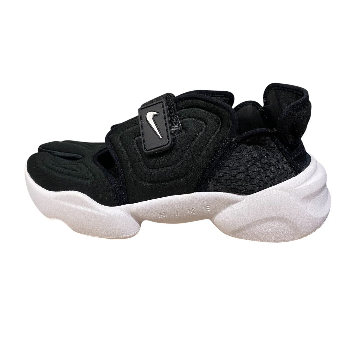 NIKE Women’s AQUA RIFTCW7164-001 古着・中古-2枚目のアイテム画像