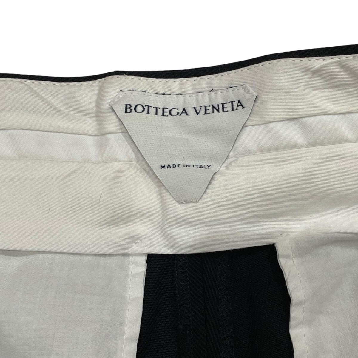 【限定価格】Bottega Veneta ホワイトデニムハーフパンツ BOTTEGA VENETA(ボッテガヴェネタ) 21SS2タックワイドハーフ