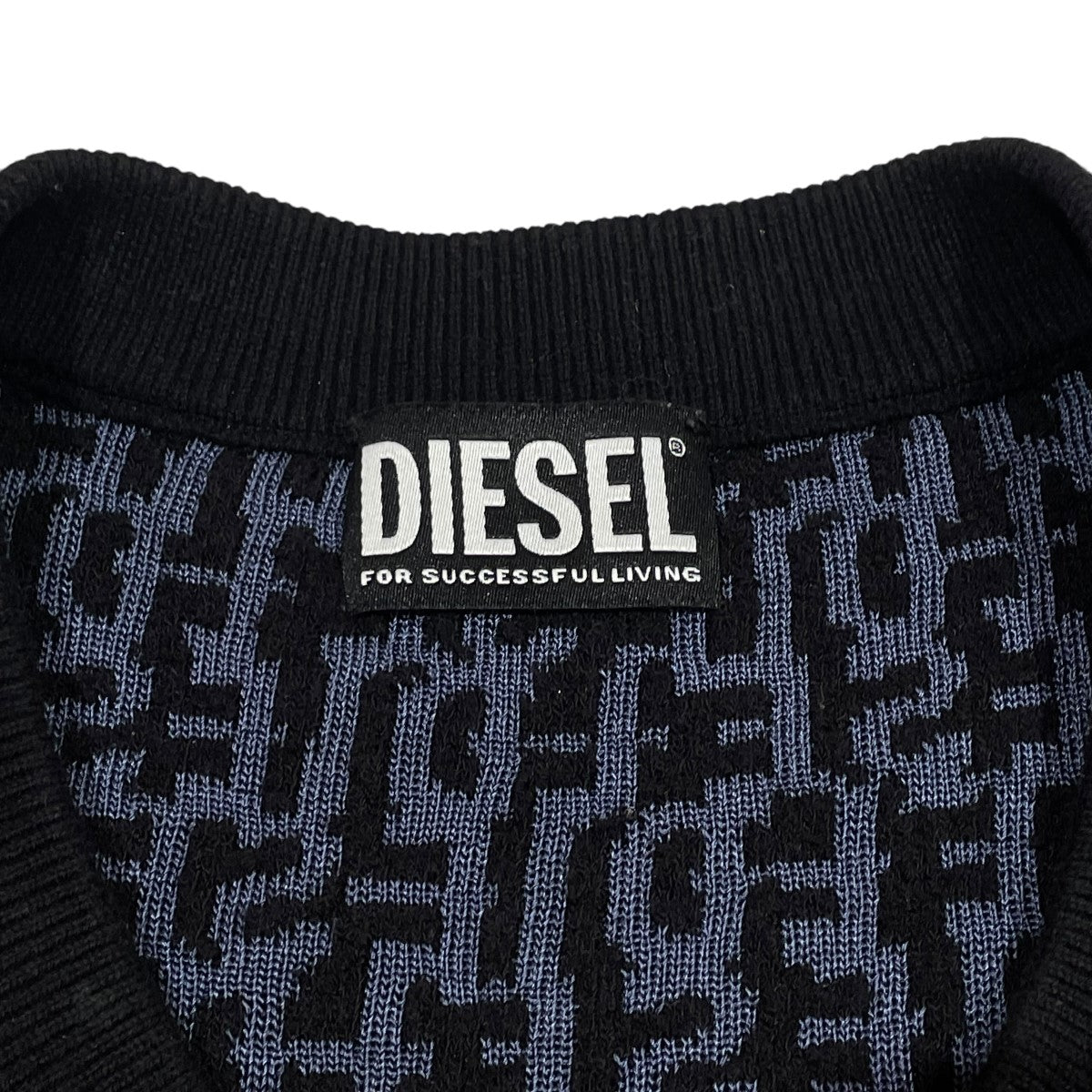 ディーゼルのK OBE ZIP ジップニット A10197です。 DIESEL 古着・中古 トップス アイテム