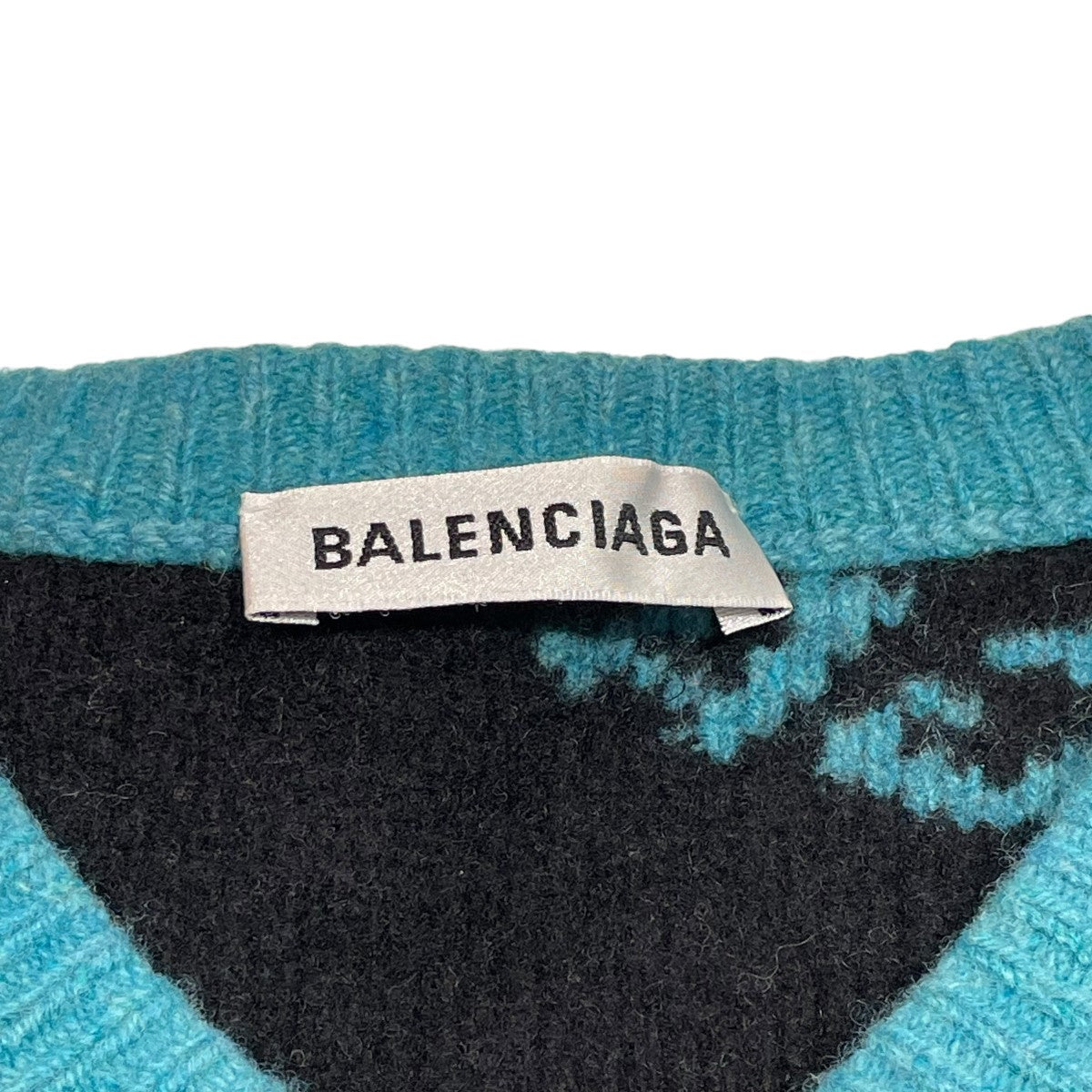 バレンシアガのニット 529207です。 BALENCIAGA 古着・中古 トップス アイテム