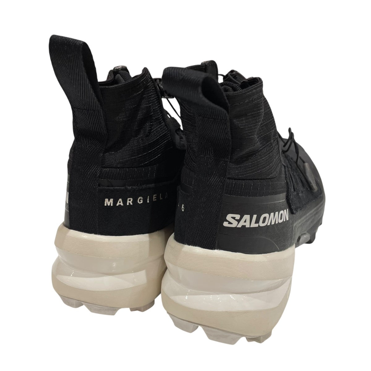 マルタンマルジェラ×サロモンのミドルカットスニーカー 471699です。 MM6 Maison Margiela×SALOMON 古着・中古 シューズ アイテム