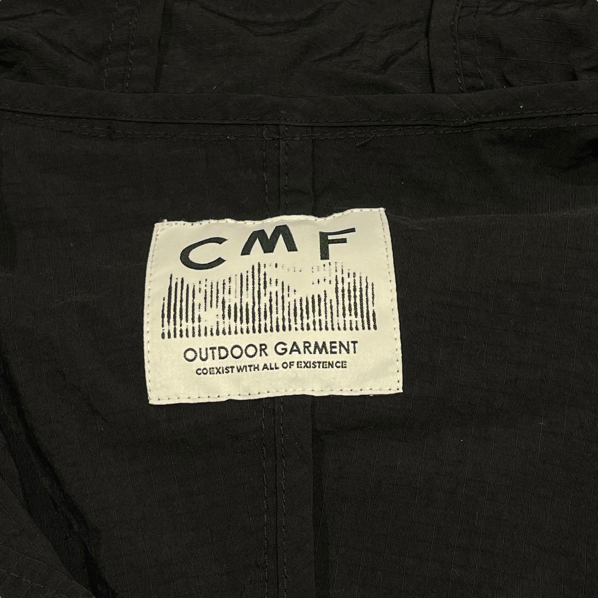 CMF OUTDOOR GARMENT 古着・中古 シーエムエフ アウトドア ガーメンツのマウンテンパーカー CMF2401 J07Cです。