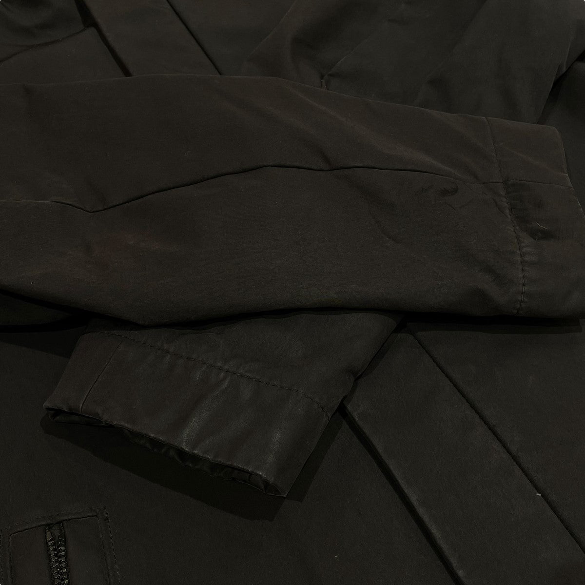 HUGO BOSS(ヒューゴボス) ナイロンジャケット ブラック サイズ 表記