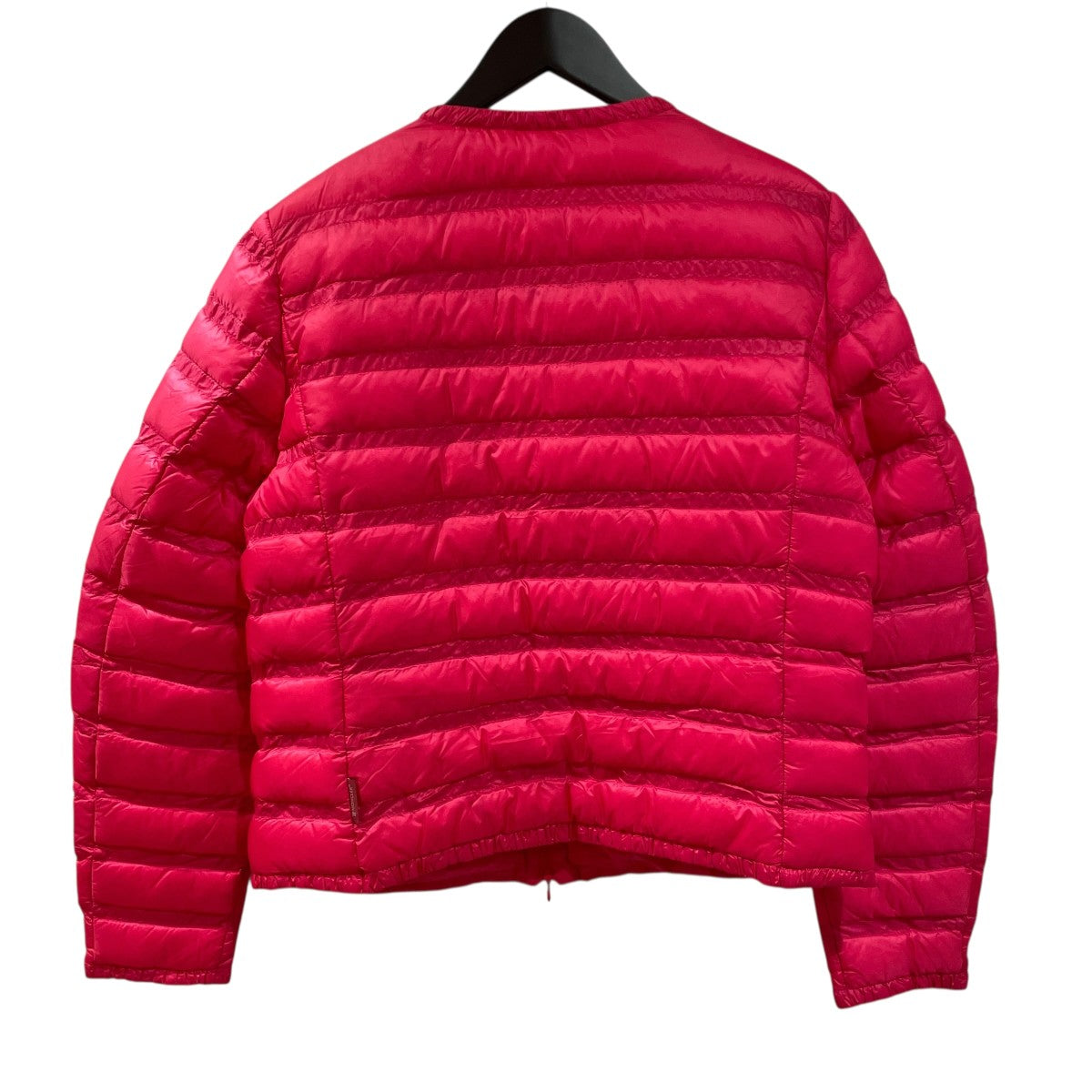 MONCLER(モンクレール) LISSY GIUBBOTTOダウンジャケット ショッキング