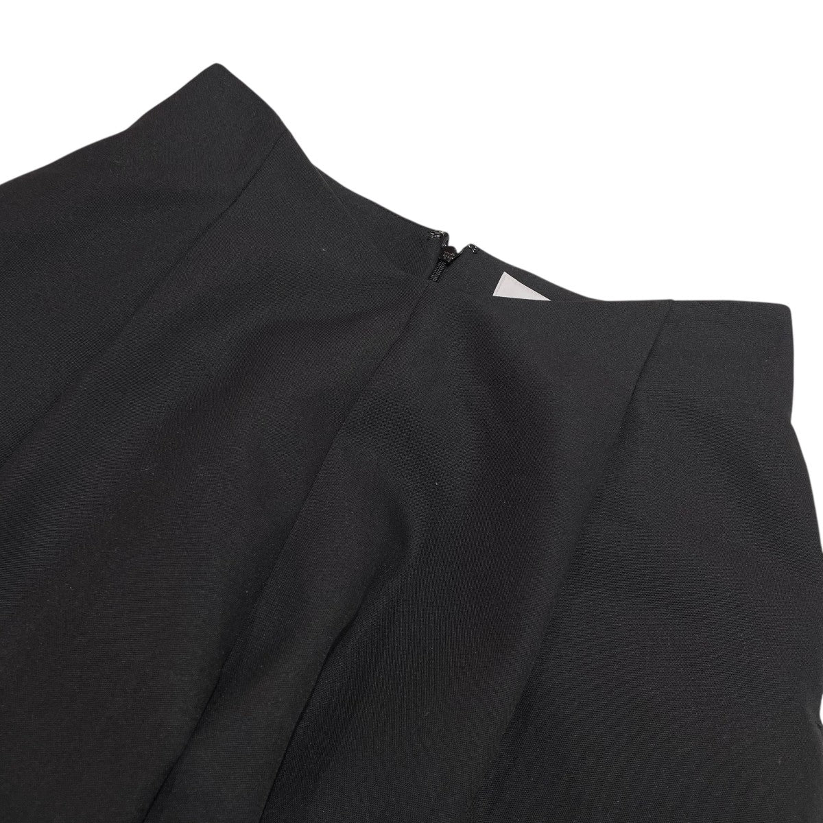 High Waist Tapered Pantsスラックス26A68305