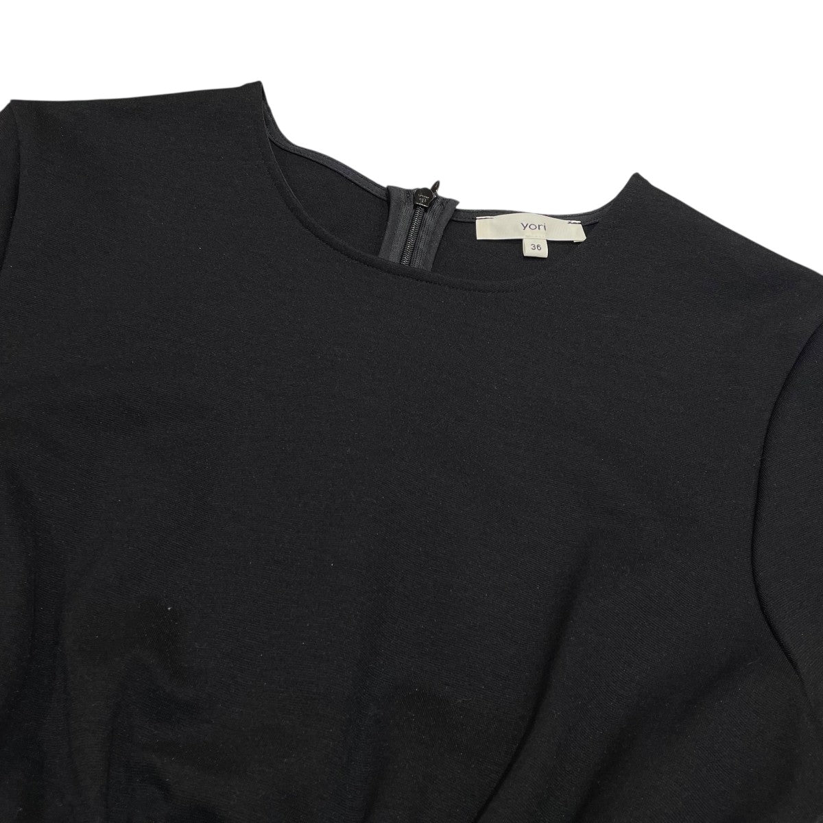 【yori】 ハイウエストサテンドレス 34 ブラック yori(ヨリ) ハイウエストサテンドレスYR24-23118AW YR24-23118AW
