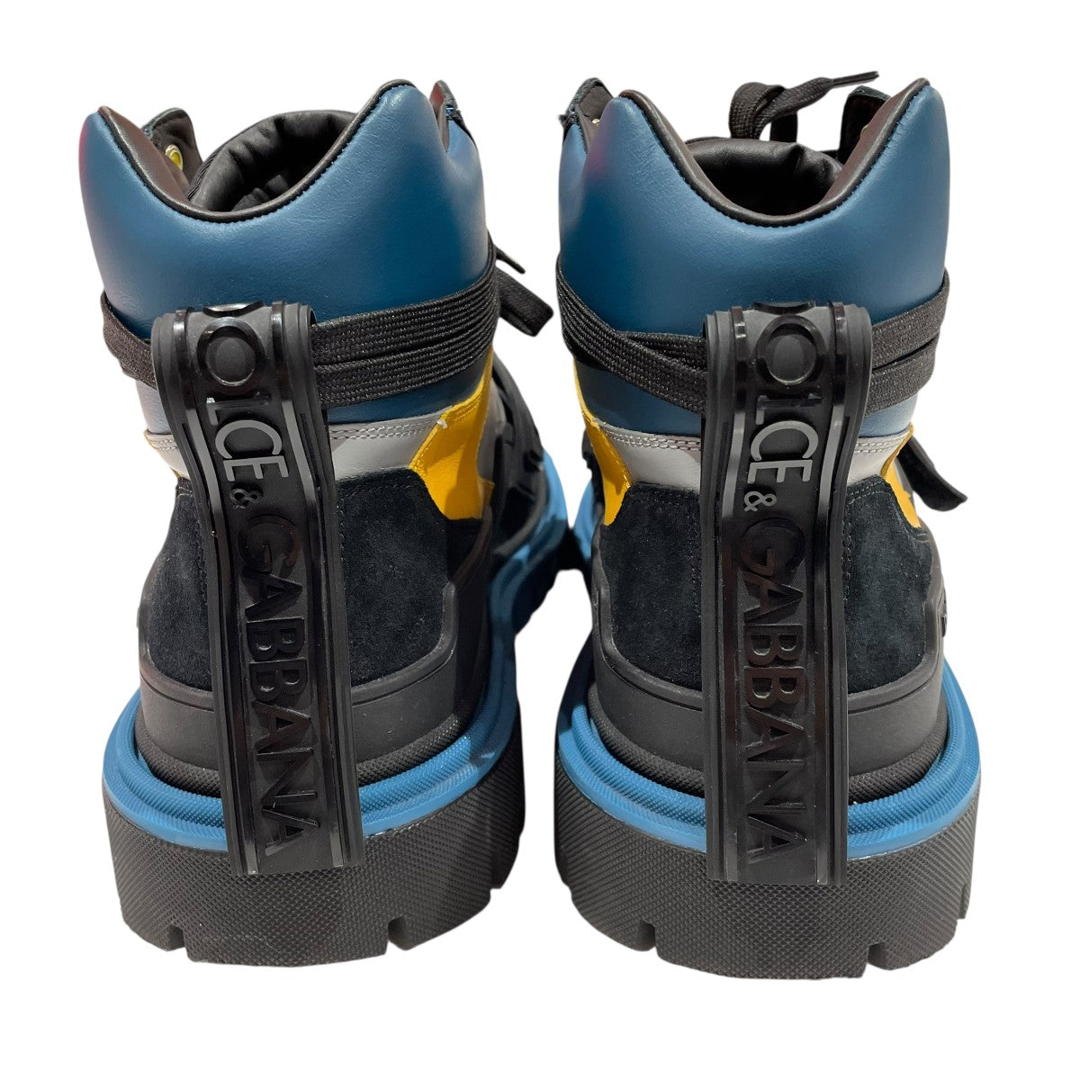 ハイカットスニーカーCS 1699