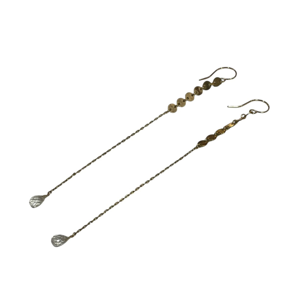 フックピアス