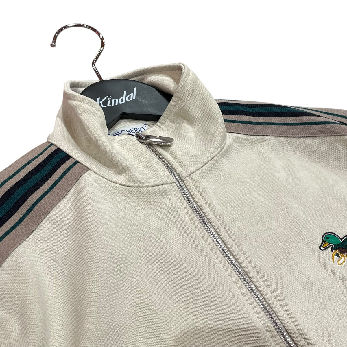 美品‪‪❤︎‬BURBERRYバーバリー ベージュ 星柄 ジャケット 160 美品‪‪❤︎‬BURBERRYバーバリー ベージュ 星柄 ジャケット 160‬