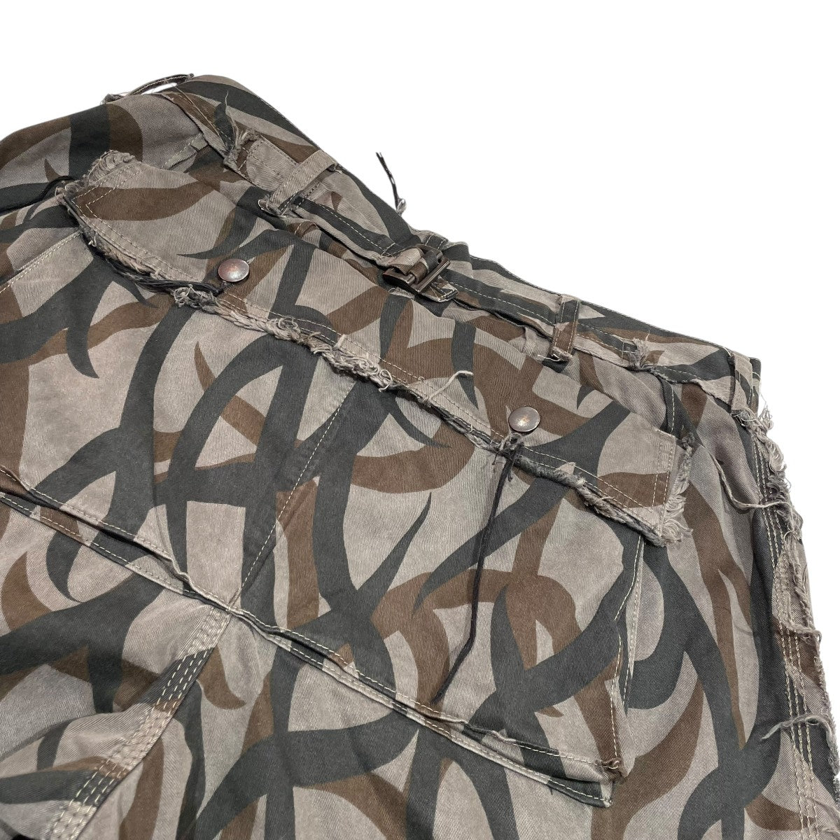 MINUS(マイナス) 25SSTRIBAL CAMOUFLAGE SLASH SEAM HBT CARGO