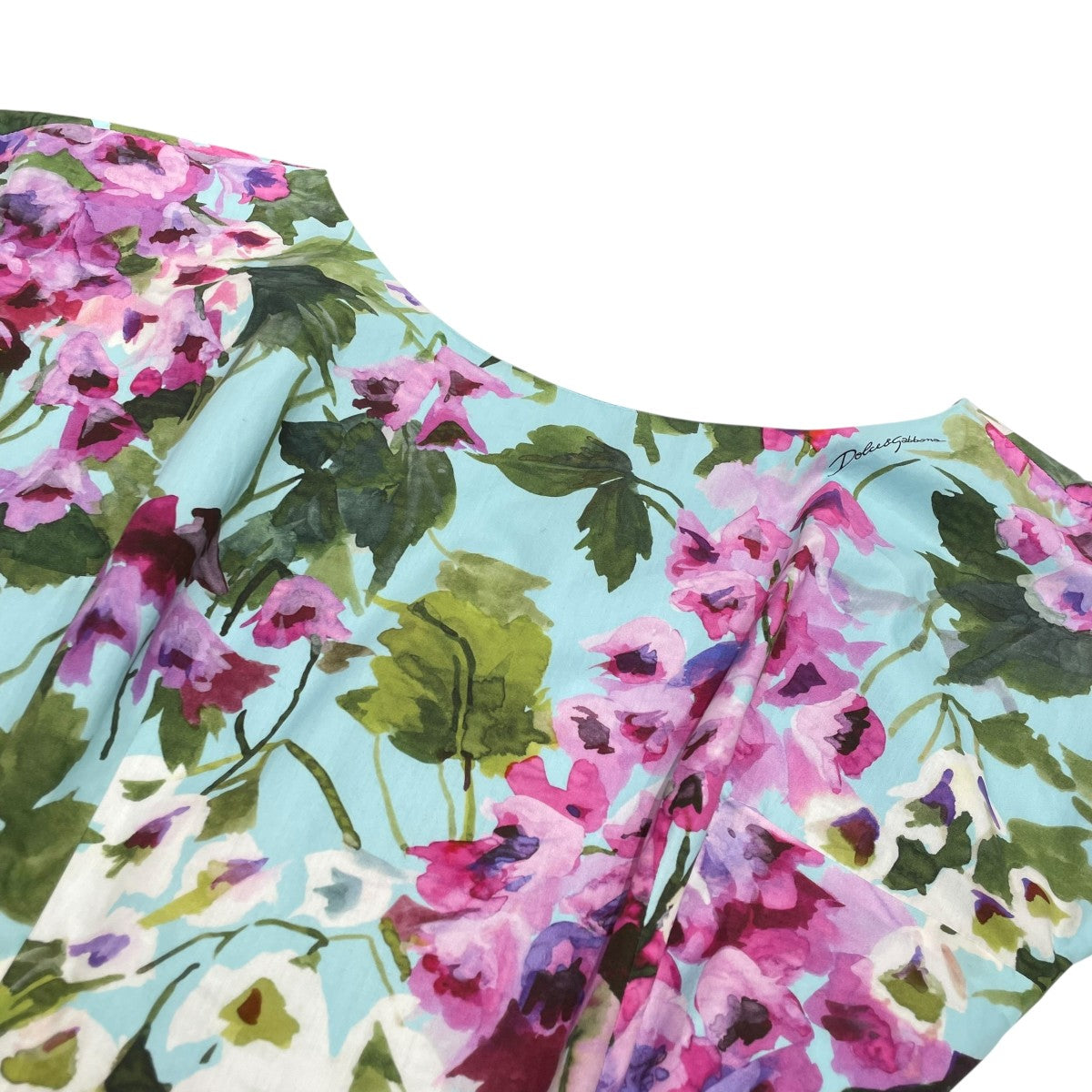 美品Dolce & Gabbana 花柄 半袖ワンピース7/8 DOLCE&GABBANAのフリマアイテム一覧
