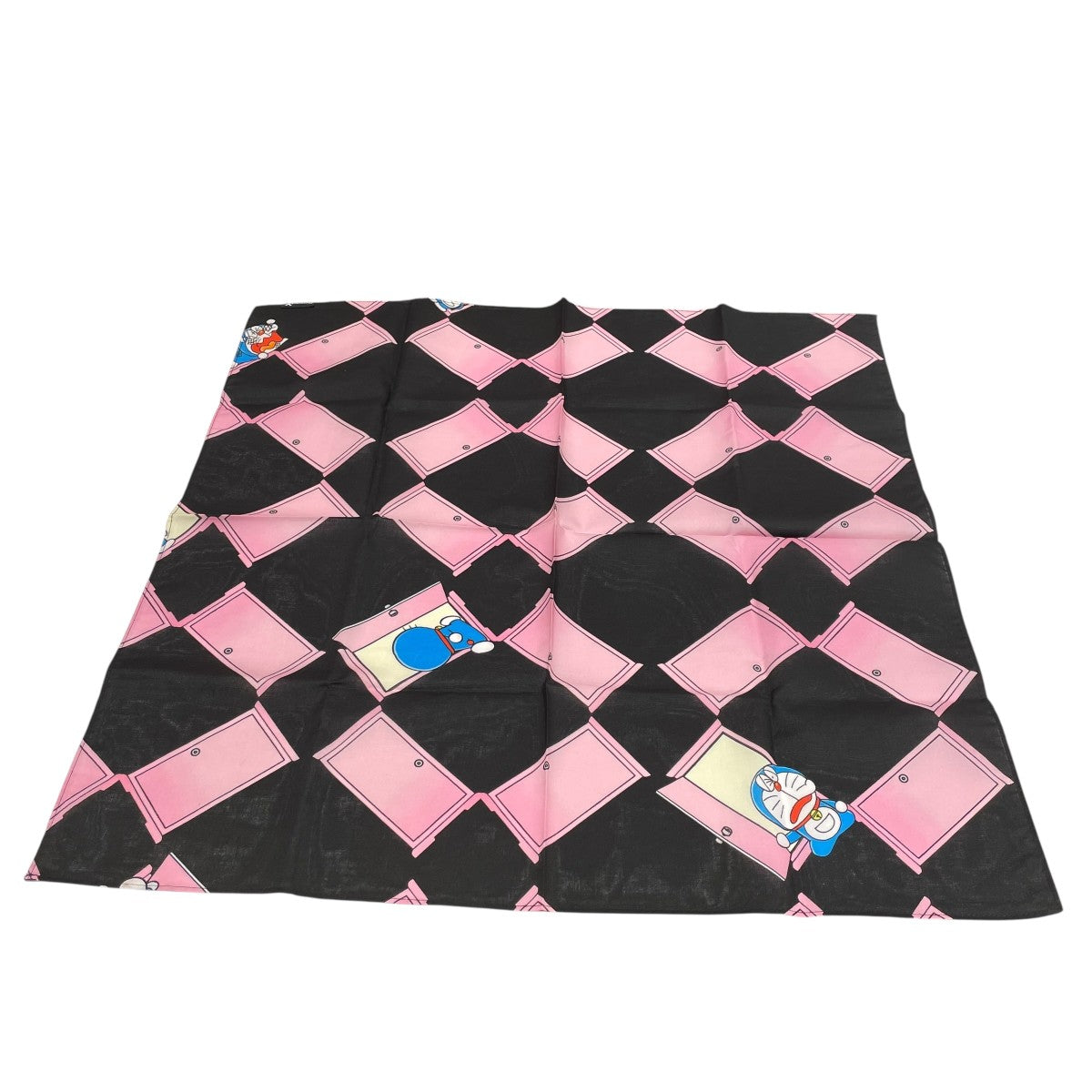 Ground Y ドラえもん　藤子プロコラボ 大判ストール　新品未使用バッグつき Ground Y ドラえもん 藤子プロコラボ 大判ストール 新品未使用