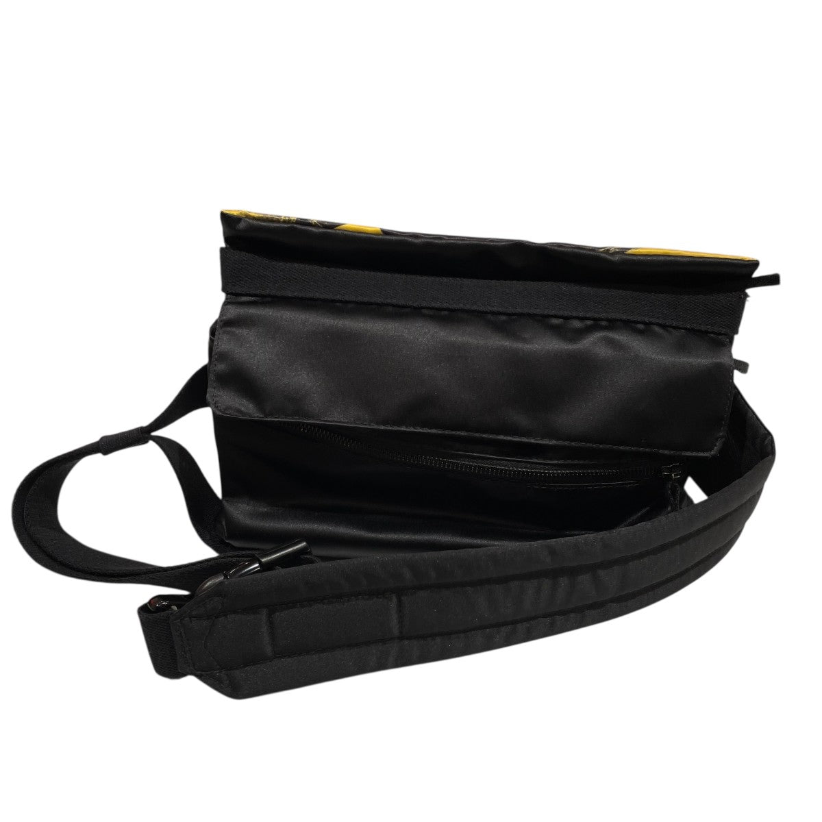 RAF SIMONS×EASTPAK ショルダーバッグ 19ss RAF SIMONS × EASTPAK ウエストポーチ ショルダー - メルカリ