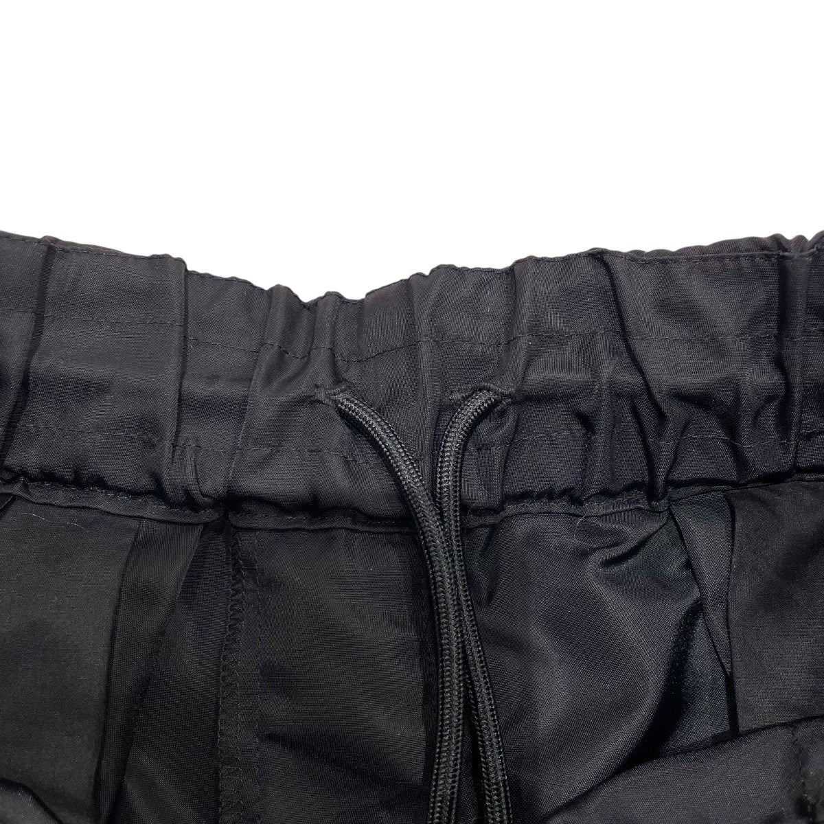 DRIES VAN NOTEN(ドリスヴァンノッテン) ナイロンパンツ ブラック